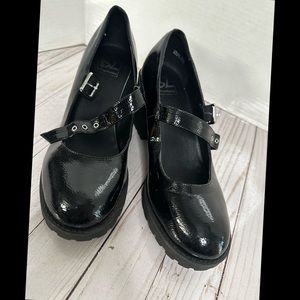 DIRTY LAUNDRY MARY JANES